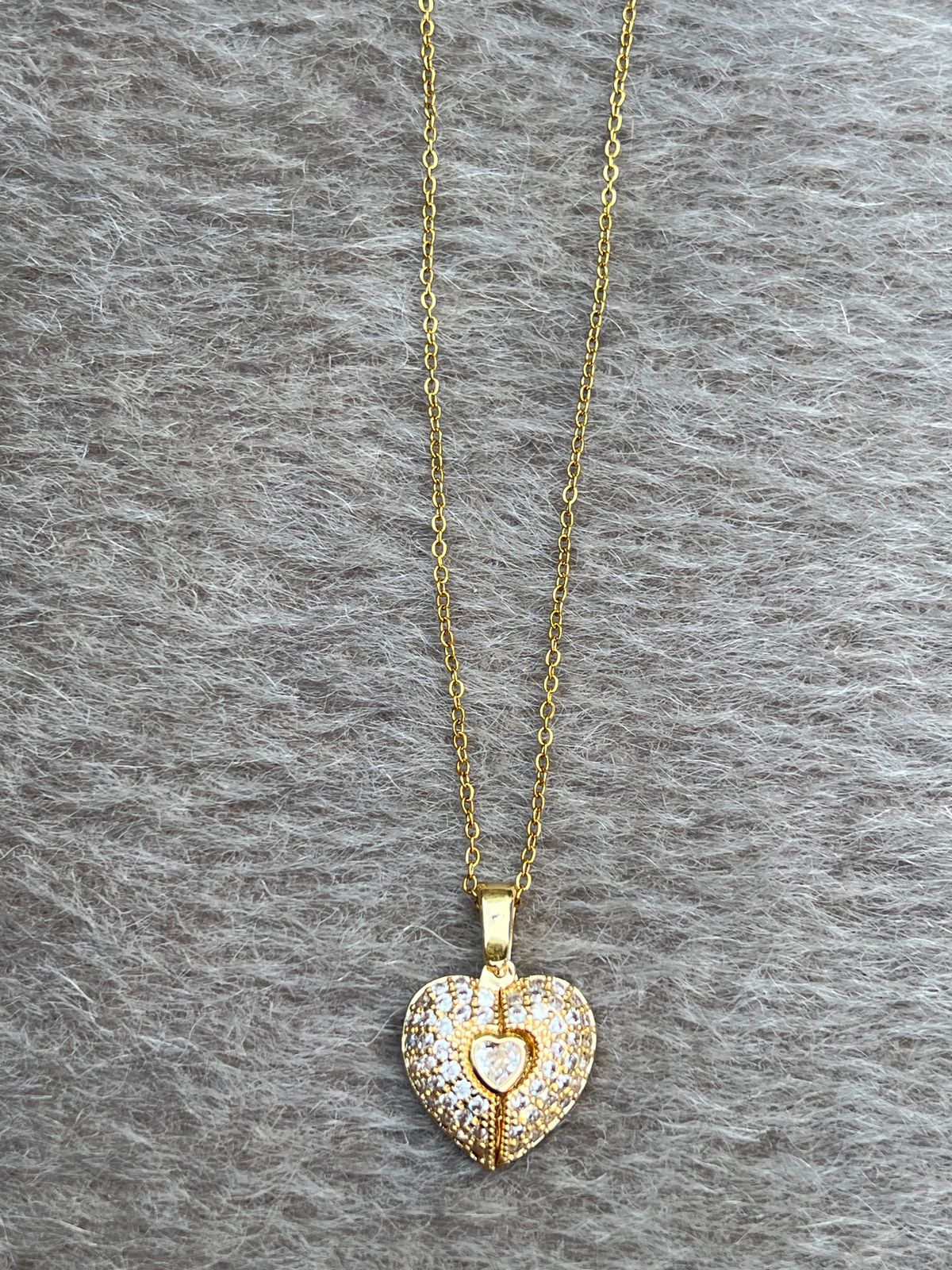 IMPORTED HEART GOLD PLATED NECKLACE 💖